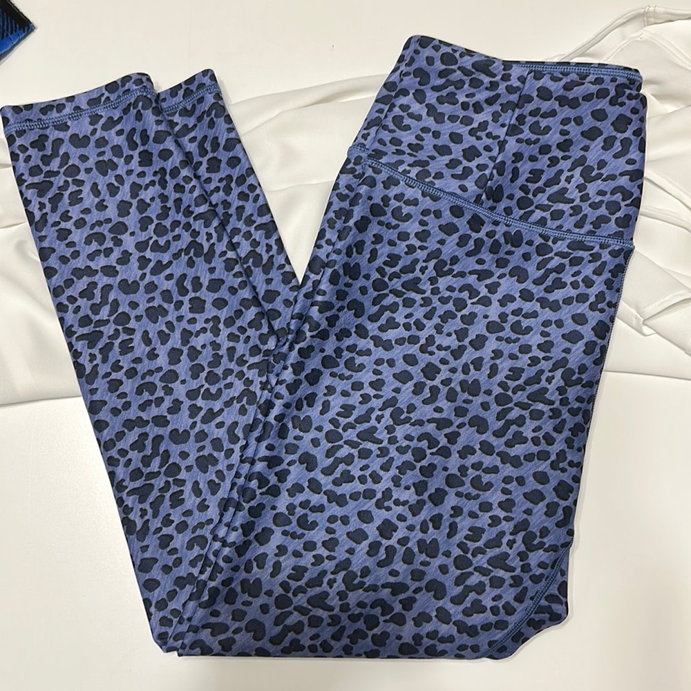 Calia by Carrie Underwood athletic leggings